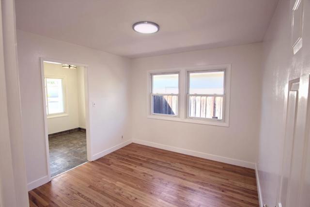 2212 ARLEEN Way, San Jose CA: https://media.crmls.org/mediaz/92d98b32-7ea3-437f-b669-8d3566cde2e8.jpg