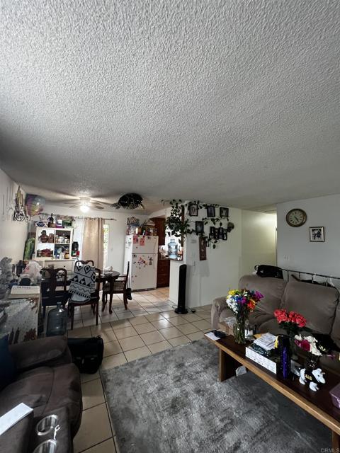 4139 46Th Street, San Diego CA: https://media.crmls.org/mediaz/92d99447-dd36-4c67-a5e5-b8c477236291.jpg