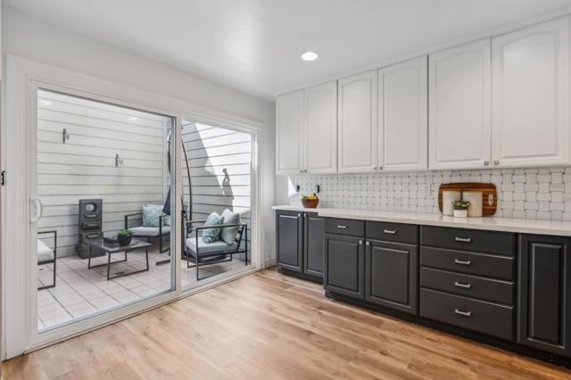 803 Peary Lane, Foster City CA: https://media.crmls.org/mediaz/92d9c113-6c30-47cf-be4d-6f11d843e856.jpg