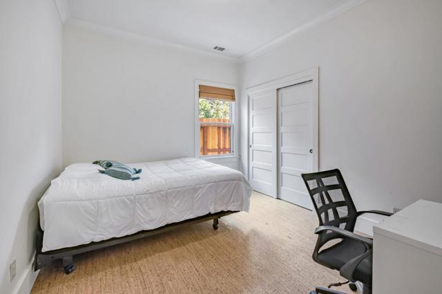 712 California Street, Santa Cruz CA: https://media.crmls.org/mediaz/92da9e22-0ee9-4504-be28-9a39facd0627.jpg