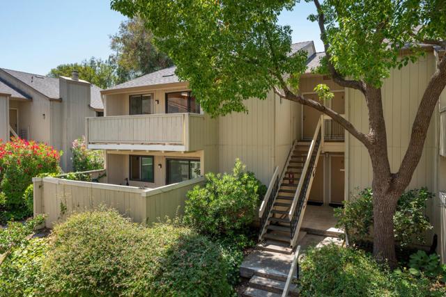 940 Kiely Boulevard, Santa Clara CA: https://media.crmls.org/mediaz/92dac342-27ca-4c85-938d-d0509a14faa5.jpg