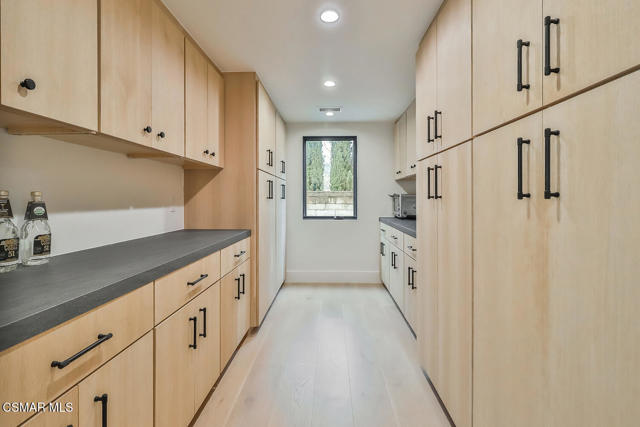 31754 Foxfield Drive, Westlake Village CA: https://media.crmls.org/mediaz/92db4db5-a860-41ad-bd22-a8a77a599f41.jpg