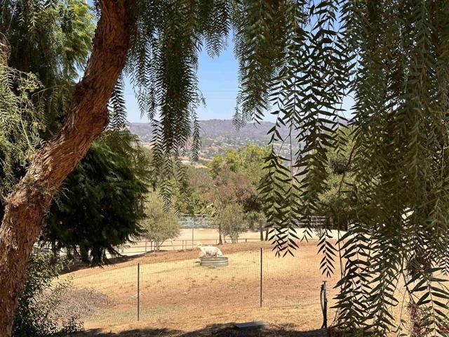 Image 13 of 55 For 1541 Santa Margarita Drive