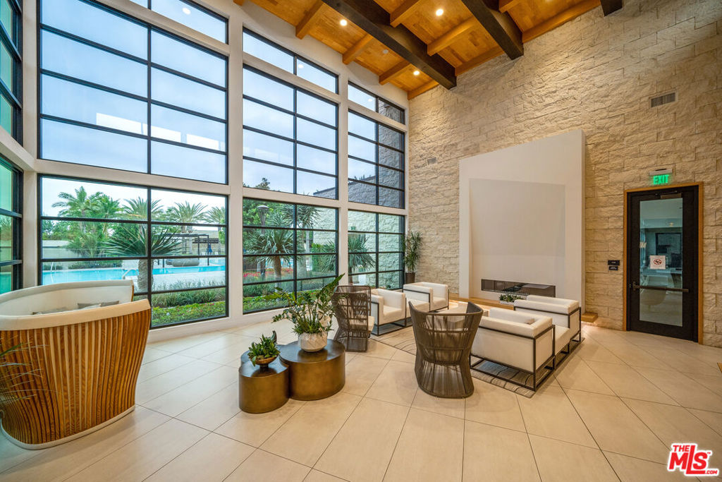 92db74da 5125 4e0a 9a2b 66b46b804101