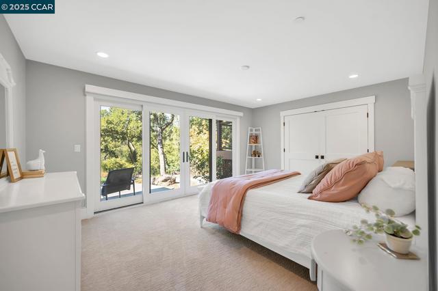 691 Old Jonas Hill Rd, Lafayette CA: https://media.crmls.org/mediaz/92ddcad9-b249-4319-b21d-7bbeea057821.jpg