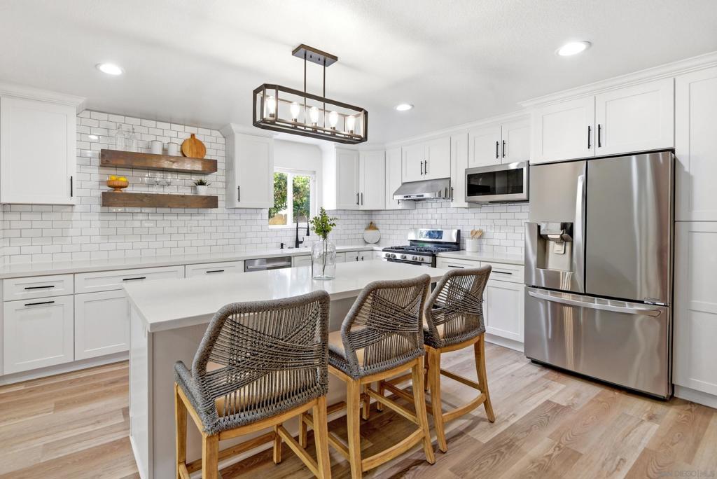 11366 Camarosa Circle - photo 10