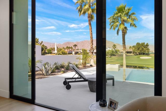 53603 Via Mallorca, La Quinta CA: https://media.crmls.org/mediaz/92de0ef6-9dbb-4b48-b270-651e64b31380.jpg