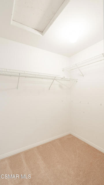 2210 Rutland Place, Thousand Oaks CA: https://media.crmls.org/mediaz/92de501b-52d0-4333-b6cb-caf36cf08fb0.jpg