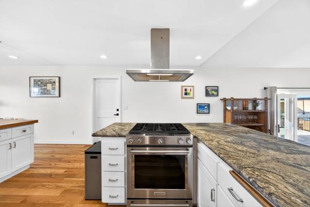 Detail Gallery Image 9 of 55 For 4557 Toni Ln, La Mesa,  CA 91942 - 3 Beds | 2 Baths