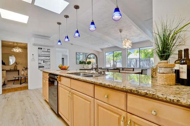 731 E Charleston Road, Palo Alto CA: https://media.crmls.org/mediaz/92deef97-776b-49b1-834e-b9e574610b46.jpg