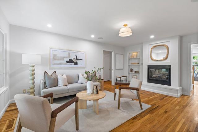 581 Pamlar Avenue, San Jose CA: https://media.crmls.org/mediaz/92e000f3-1570-49e9-9b38-2a77932189bd.jpg
