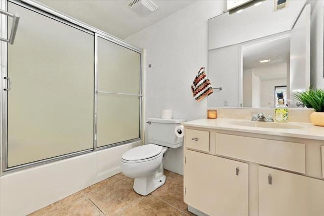5115 E Waverly Drive #D30, Palm Springs, CA 92264