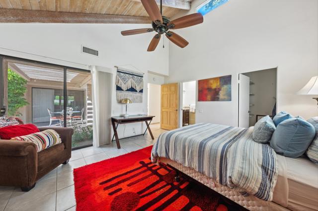 343 Forest Hills Drive, Rancho Mirage CA: https://media.crmls.org/mediaz/92e09dde-258a-4af7-bc4e-4d9dc74a57c6.jpg