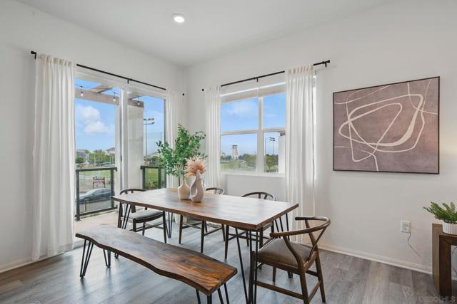 2054 Luzon Lane, Chula Vista CA: https://media.crmls.org/mediaz/92e0d17b-ac12-4374-aa58-b7f52bcd3e16.jpg