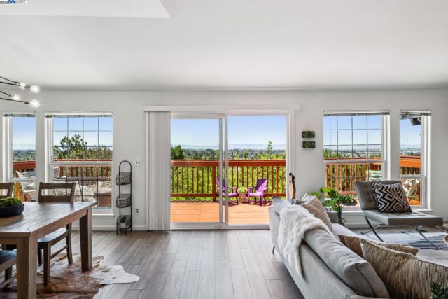 3014 BROADMOOR VIEW, Oakland CA: https://media.crmls.org/mediaz/92e14ed7-ed4c-4148-bbc1-a5d8d52ba1c8.jpg