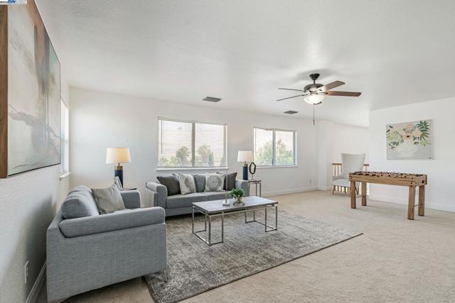 Image 24 of 60 For 5065 Carbondale Way