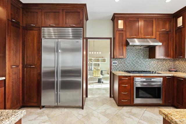 Detail Gallery Image 11 of 74 For 4170 Andros Way, Oceanside,  CA 92056 - 3 Beds | 3/1 Baths