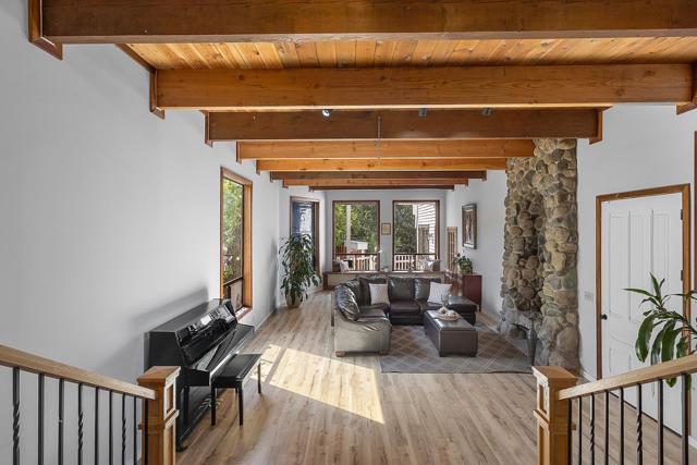 14275 Saratoga Avenue, Saratoga CA: https://media.crmls.org/mediaz/92e32fc9-0e2a-4ebe-bfe6-b14917452b17.jpg