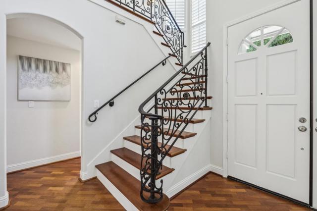 910 Governors Bay Drive, Redwood City CA: https://media.crmls.org/mediaz/92e39e36-87dd-4401-a68b-e0c987a07ff5.jpg