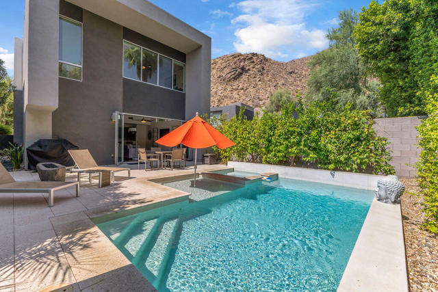 350 Goleta Way, Palm Springs CA: https://media.crmls.org/mediaz/92e4f12f-8d37-4dfd-bb23-538d0e1a0042.jpg