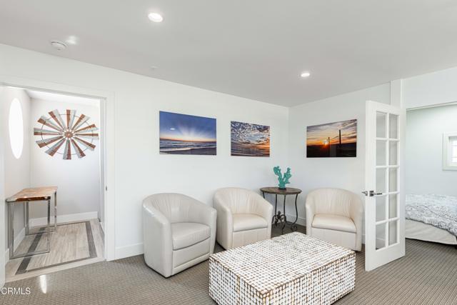 2516 Roosevelt Boulevard, Oxnard CA: https://media.crmls.org/mediaz/92e503d1-4719-4c73-926e-18dc826f81eb.jpg