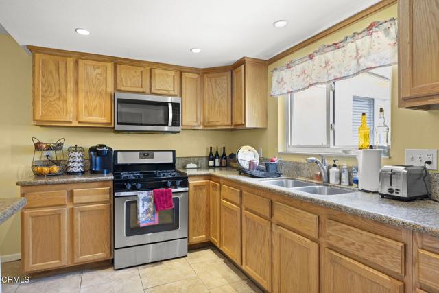 Detail Gallery Image 14 of 38 For 2206 N Ventura Rd, Oxnard,  CA 93036 - 3 Beds | 2 Baths