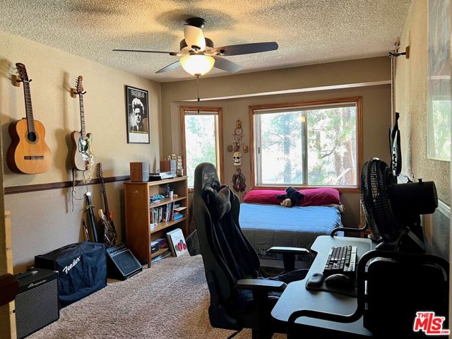 425 Ashwood Drive, Big Bear City, California 92314, 3 Bedrooms Bedrooms, ,2 BathroomsBathrooms,Single Family Residence,For Sale,Ashwood,24426913