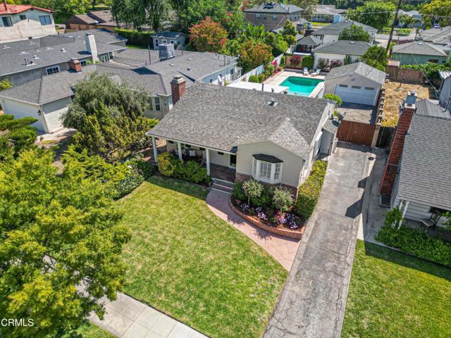 604 N Sunnyslope Avenue, Pasadena CA: https://media.crmls.org/mediaz/92e90f45-f0a5-4b65-bb64-f3f1e55d666f.jpg