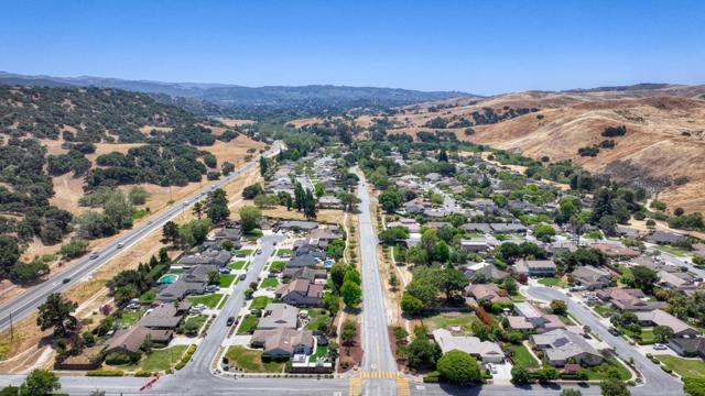 22800 Bravo Place, Salinas CA: https://media.crmls.org/mediaz/92e9cb80-1f51-4af0-a127-df1fbf764cba.jpg