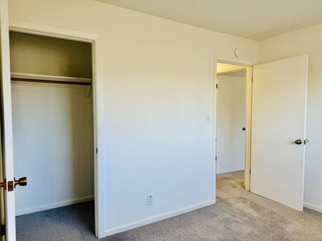 15061508 Kentfield Avenue, Redwood City CA: https://media.crmls.org/mediaz/92ea6ba3-3d85-4bd3-b7eb-295f2757e00d.jpg