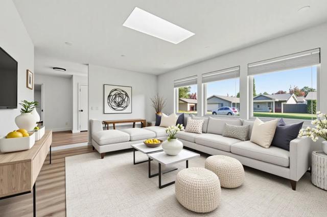 3405 Bellevue Drive, Modesto CA: https://media.crmls.org/mediaz/92ebd2a4-f947-458a-8ec1-29f9abdaa4fb.jpg