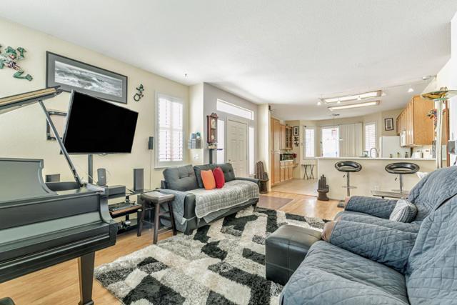 782 Oakhill Way, Rio Vista CA: https://media.crmls.org/mediaz/92ec3c4f-3e0f-4191-90f9-ff9165db4981.jpg