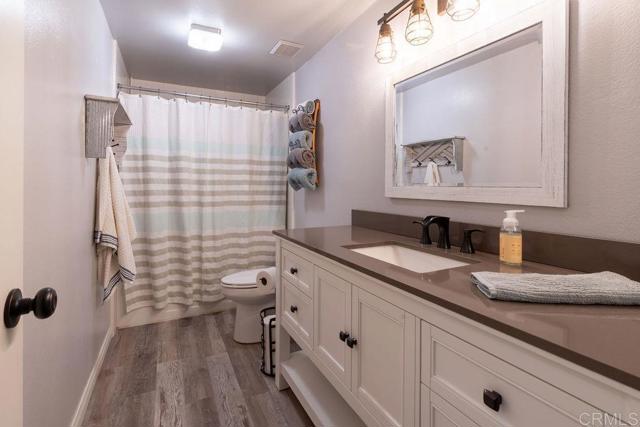 1302 El Corral Lane, San Marcos CA: https://media.crmls.org/mediaz/92ec3efb-4583-4cfc-a0f1-2d1286adb3c5.jpg