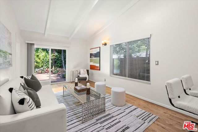 1220 N Norman Place, Los Angeles CA: https://media.crmls.org/mediaz/92ec9a34-f988-497d-b315-30324b585180.jpg