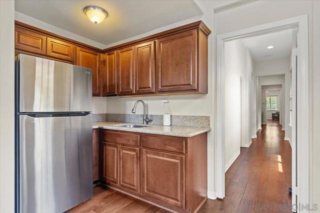 3180 Ridgeline Place, Escondido CA: https://media.crmls.org/mediaz/92ecfb7a-9eb3-4860-8954-dddb29757a7a.jpg
