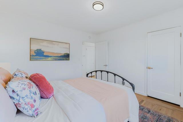 4715 Davenport Avenue, Oakland CA: https://media.crmls.org/mediaz/92ed277b-7d65-4d54-9b1d-c9dcfd268a3a.jpg