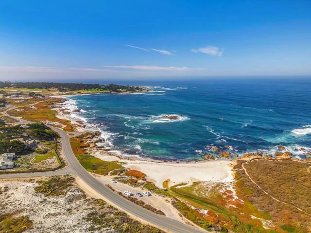 1062 Marcheta Lane, Pebble Beach CA: https://media.crmls.org/mediaz/92edeac6-e772-4c13-b0c4-15b5224fa954.jpg