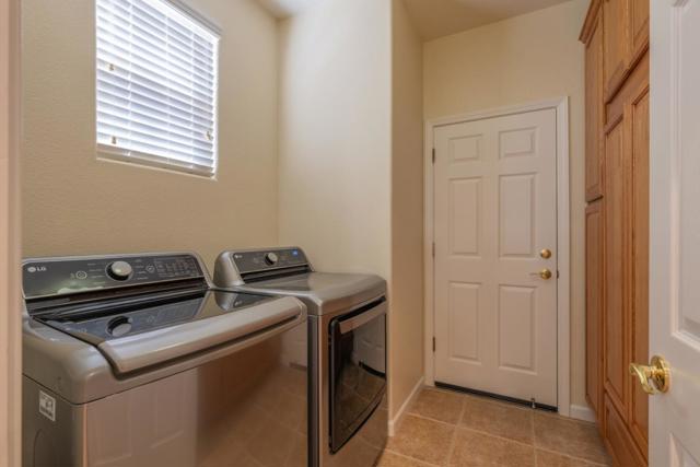 5043 Sunset Vista Drive, Seaside CA: https://media.crmls.org/mediaz/92f08944-9f4c-43d8-b15f-4aadf71d31e4.jpg