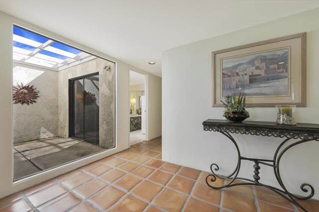 17 La Cerra Circle, Rancho Mirage CA: https://media.crmls.org/mediaz/92f1488c-8cba-4c97-9127-342c95ebeb1e.jpg