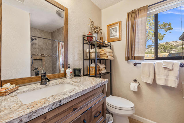 70770 S View Drive, Mountain Center CA: https://media.crmls.org/mediaz/92f21bed-2863-46d8-bff8-cebb77cccf1c.jpg