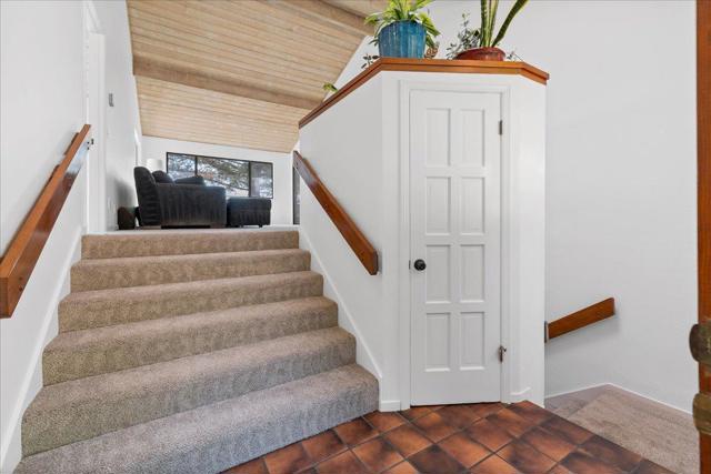 25435 Hutchinson Road, Los Gatos CA: https://media.crmls.org/mediaz/92f32ac4-5430-492e-9348-2586341fdefb.jpg