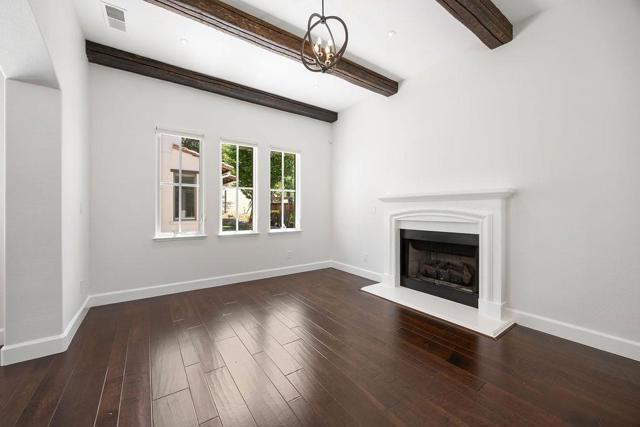 2953 Pebble Beach Circle, Fairfield CA: https://media.crmls.org/mediaz/92f4b60d-5cad-4fc7-b29d-7cae13ee4cda.jpg