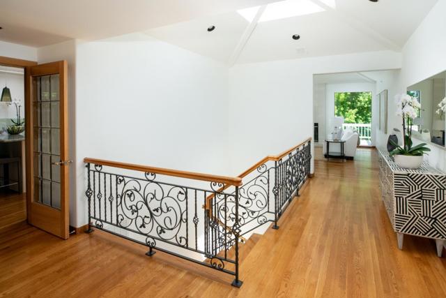 699 Manresa Lane, Los Altos CA: https://media.crmls.org/mediaz/92f6ea15-bee9-41e9-945d-e46c72fc52a9.jpg