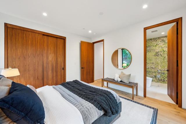 855 Darrell Road, Hillsborough CA: https://media.crmls.org/mediaz/92f71724-e3e3-4a33-b6fa-75906bea5f3a.jpg