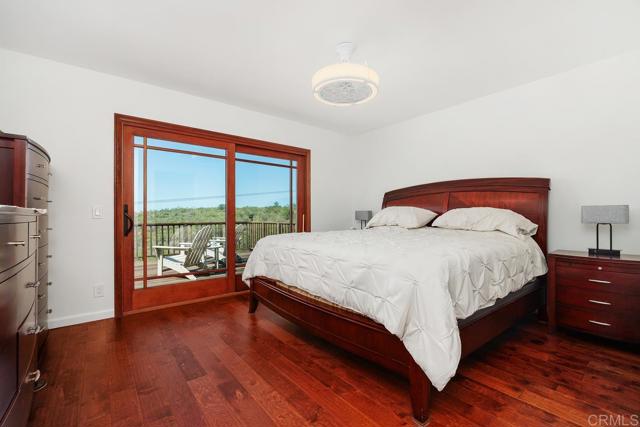 15778 Camino Crisalida, San Diego CA: https://media.crmls.org/mediaz/92f849cd-39b2-4585-94cb-4d0e806b355f.jpg