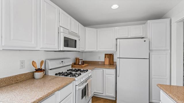 Detail Gallery Image 11 of 25 For 3963 33rd St, San Diego,  CA 92104 - 2 Beds | 1 Baths