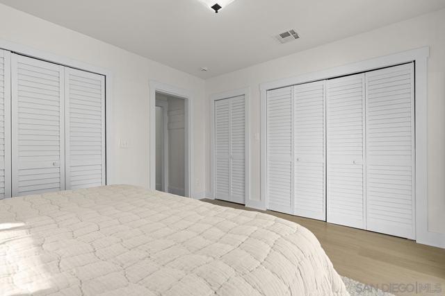 311 B Ave, Coronado CA: https://media.crmls.org/mediaz/92f8b67c-53cc-4b6a-99be-031110fdf6bf.jpg