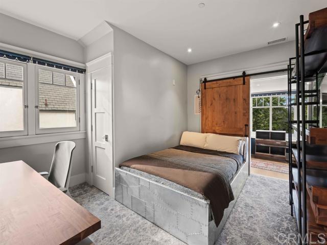 Detail Gallery Image 33 of 54 For 1027 G Ave, Coronado,  CA 92118 - 5 Beds | 3/1 Baths