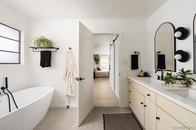 Image 22 of 49 For 1450 Highland Dr