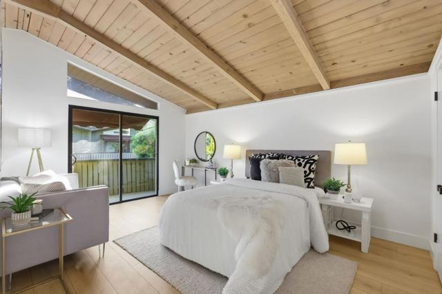 278 Monroe Drive, Mountain View CA: https://media.crmls.org/mediaz/92fcee7c-c2cd-4235-b187-8d5d33f0e4d5.jpg